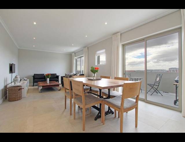 2 BEDROOM PROPERTY TO RENT IN MUIZENBERG